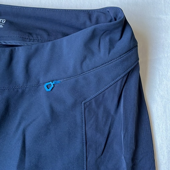 Helly Hansen Women’s XL navy blue fitted adjustable pants - Picture 6 of 10